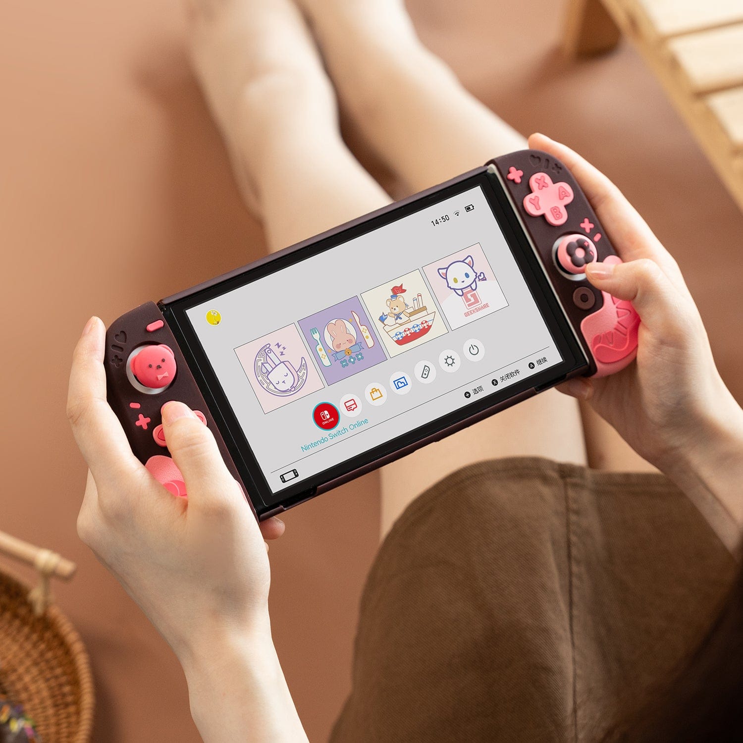 GeekShare Kuma Donut Silicone Protective Case