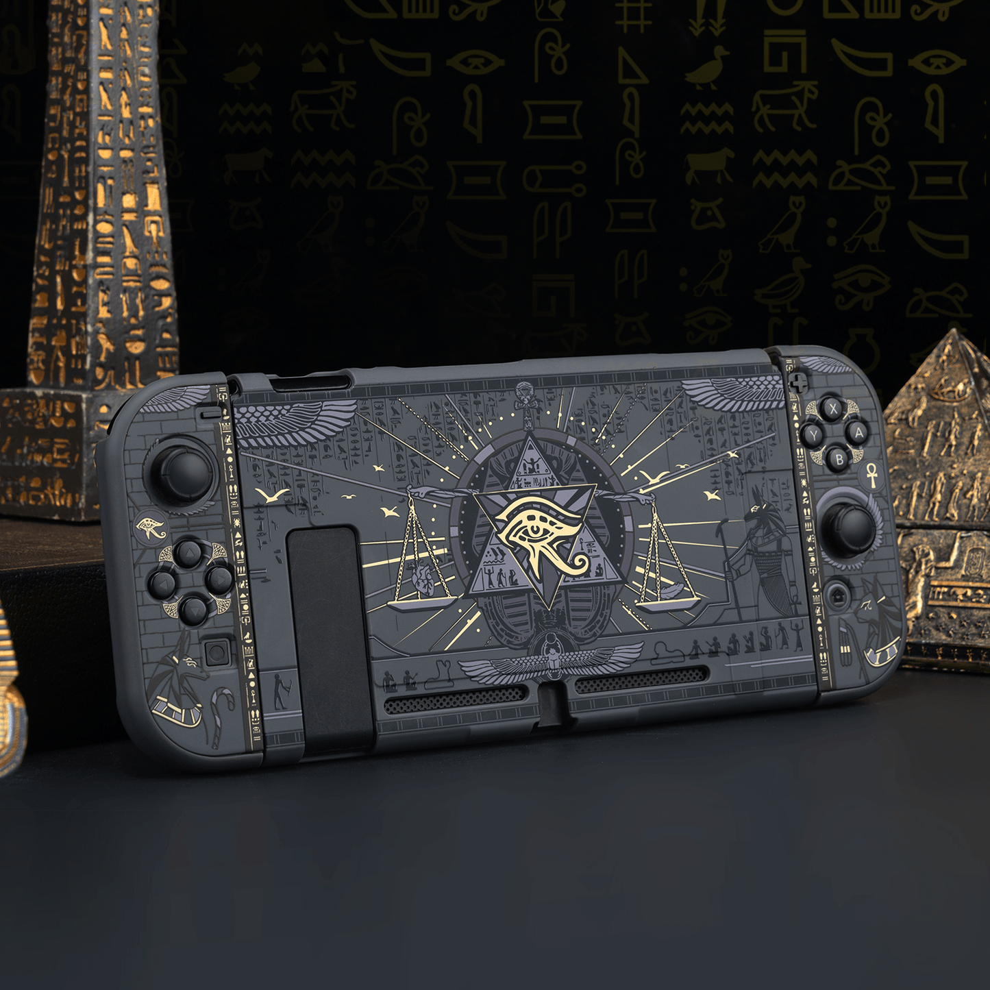 GeekShare Mysterious Kingdom Protective Case GeekShare Mysterious Kingdom Protective Case Cover for Nintendo Switch