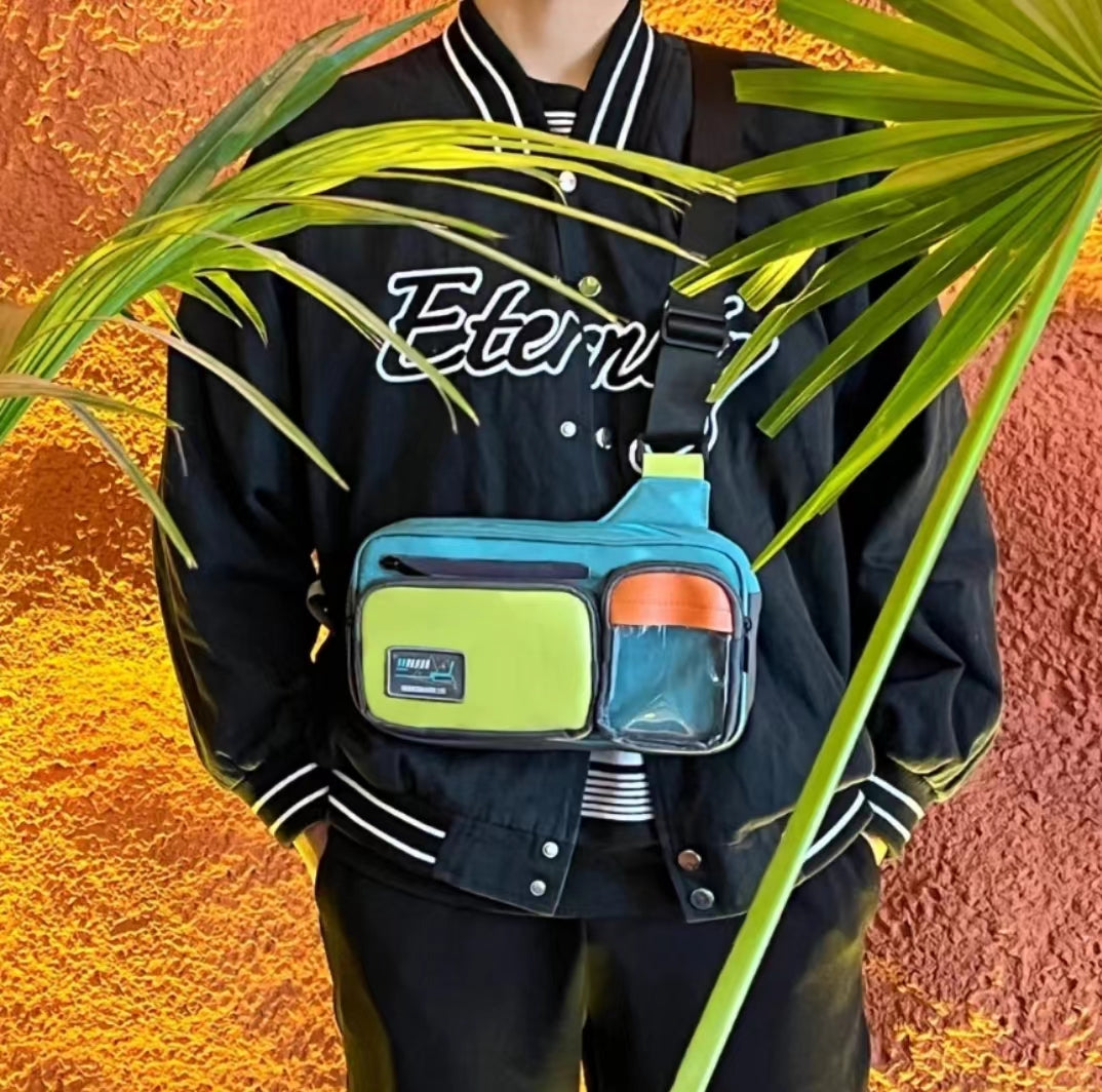 Retro Style? Try This GeekShare Crossbody Bag