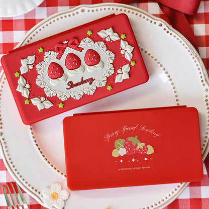 Cream Strawberry Card Case