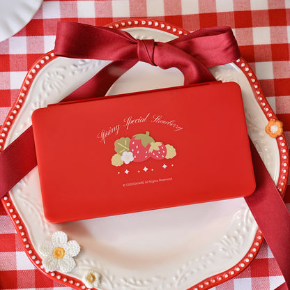 Cream Strawberry Card Case