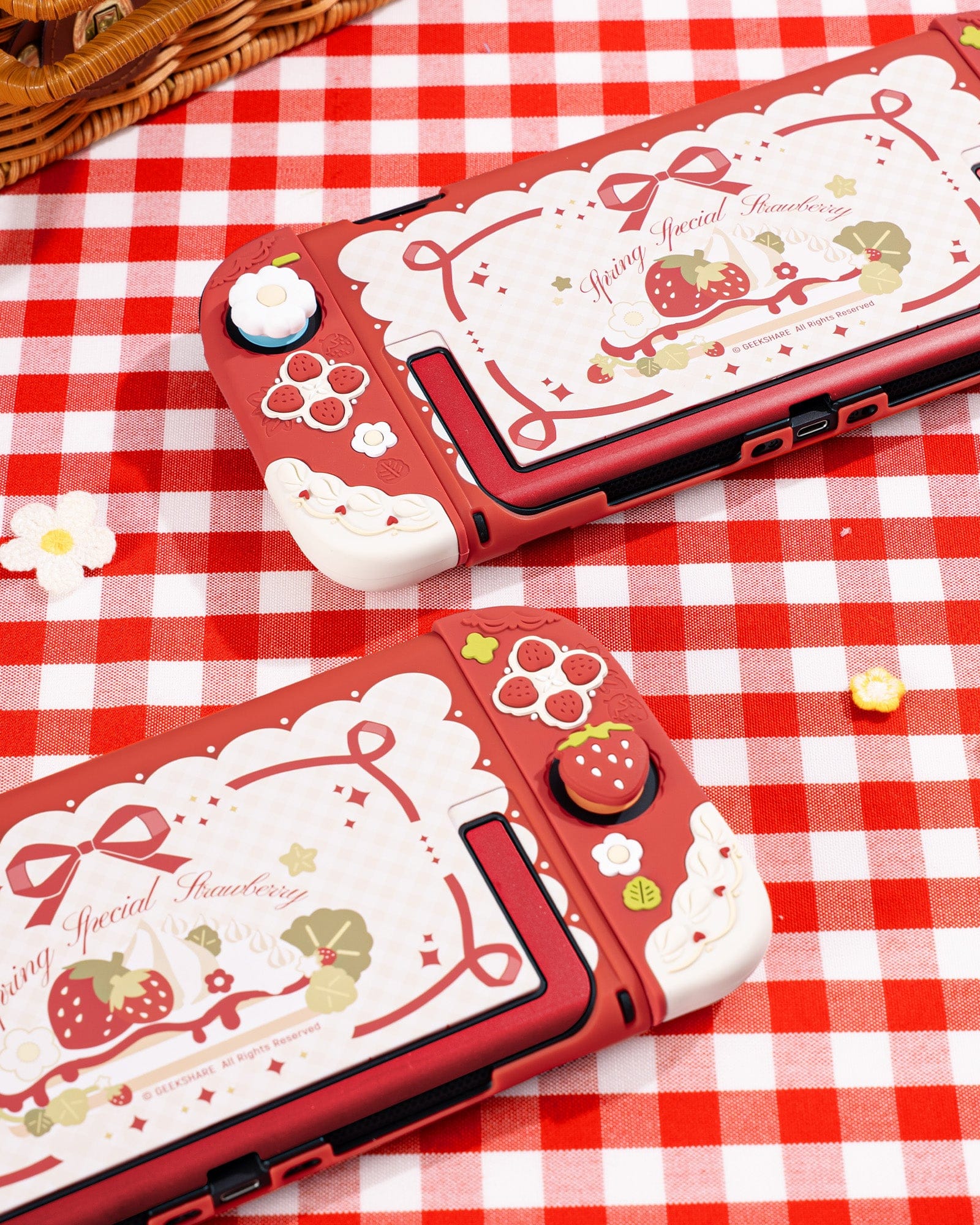 Cream Strawberry Series Protective Case for Switch 2 Cream Strawberry Series Protective Case for Switch 2
