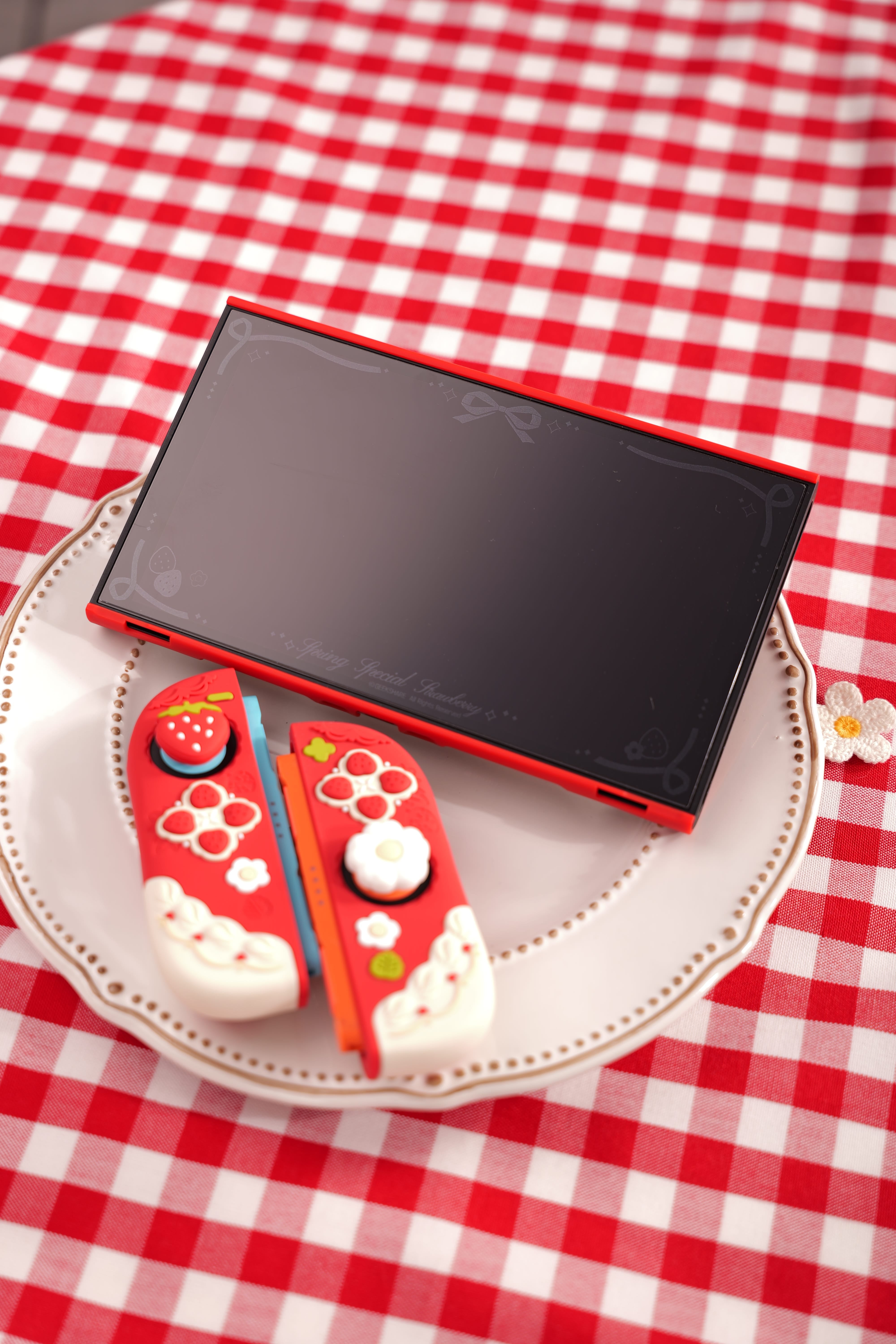 Cream Strawberry Series Protective Case for Switch 2 Cream Strawberry Series Protective Case for Switch 2