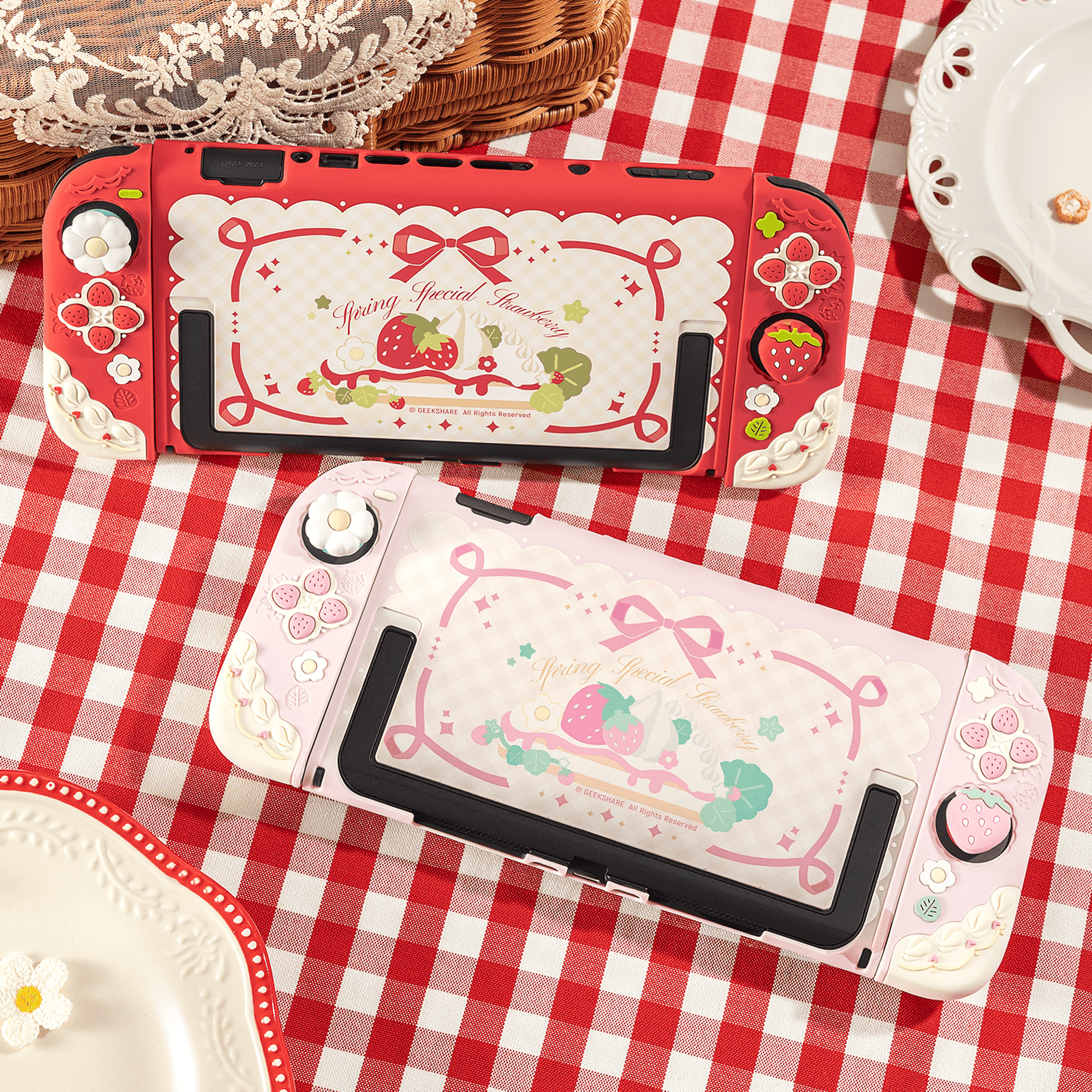 GeekShare Cream Strawberry Series Protective Case for Switch 2 GeekShare Cream Strawberry Series Protective Case for Switch 2