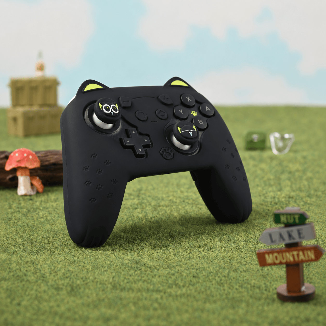 GeekShare Luo Xiaohei Cat Ear Silicone Controller Cover for NS2 Pro GeekShare Luo Xiaohei Cat Ear Silicone Controller Cover for NS2 Pro