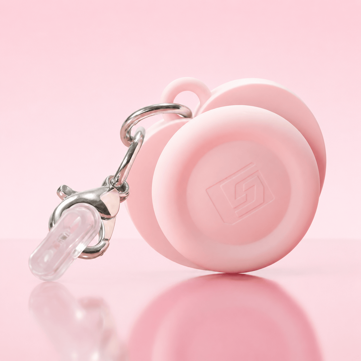 GeekShare Wobbly Heart Joystick Cap Adapter Keychain GeekShare Wobbly Heart Joystick Cap Adapter Keychain
