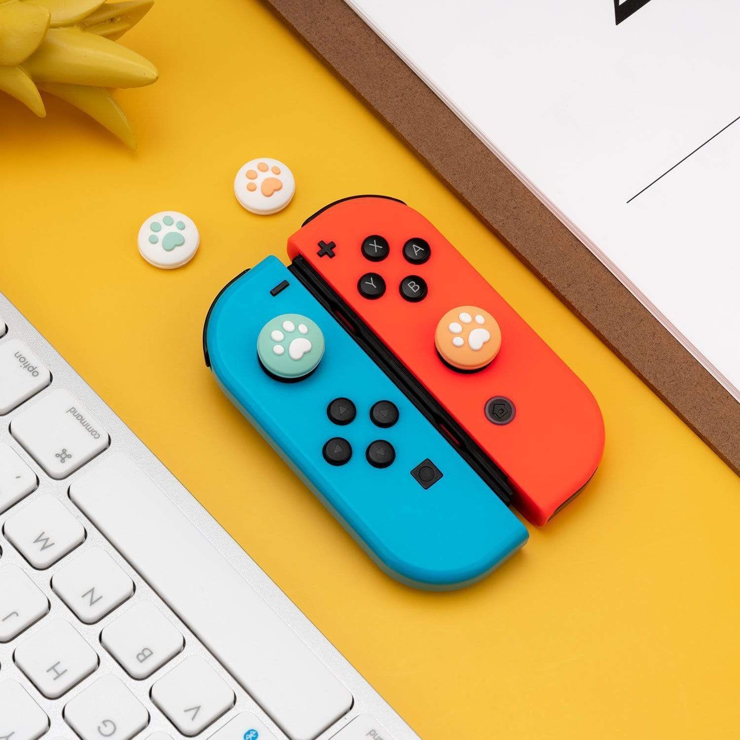 GeekShare Cat Paws Thumb Grip Caps GeekShare Cat Paw Thumb Grips for Nintendo Switch & Switch Lite