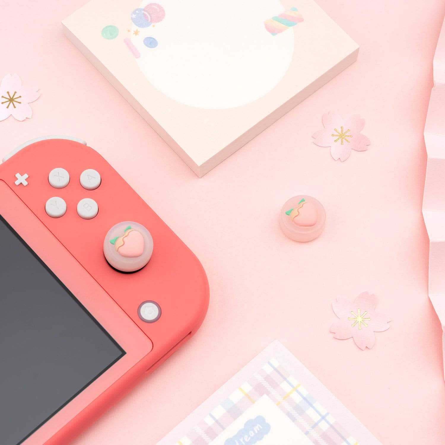 GeekShare Fruit Theme Thumb Grip Caps GeekShare Fruit Theme Thumb Grip Caps for Switch and Switch Lite - 4 PICS, Peach and Apple